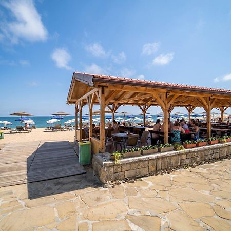 Hvd Viva Club Ultra All Inclusive - Private Beach & Free Parking Golden Sands Exterior photo