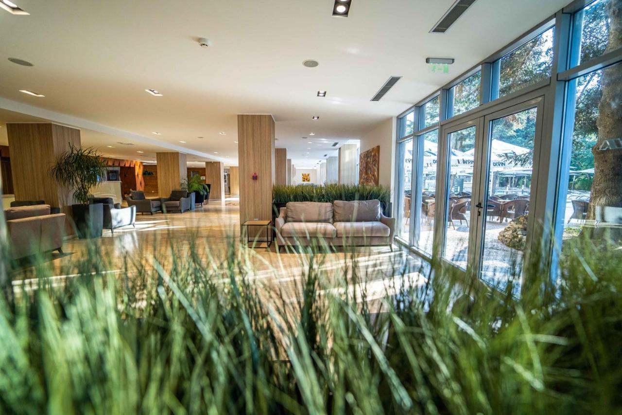 Hvd Viva Club Ultra All Inclusive - Private Beach & Free Parking Golden Sands Exterior photo