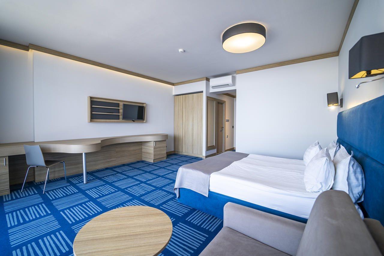 Hvd Viva Club Ultra All Inclusive - Private Beach & Free Parking Golden Sands Exterior photo