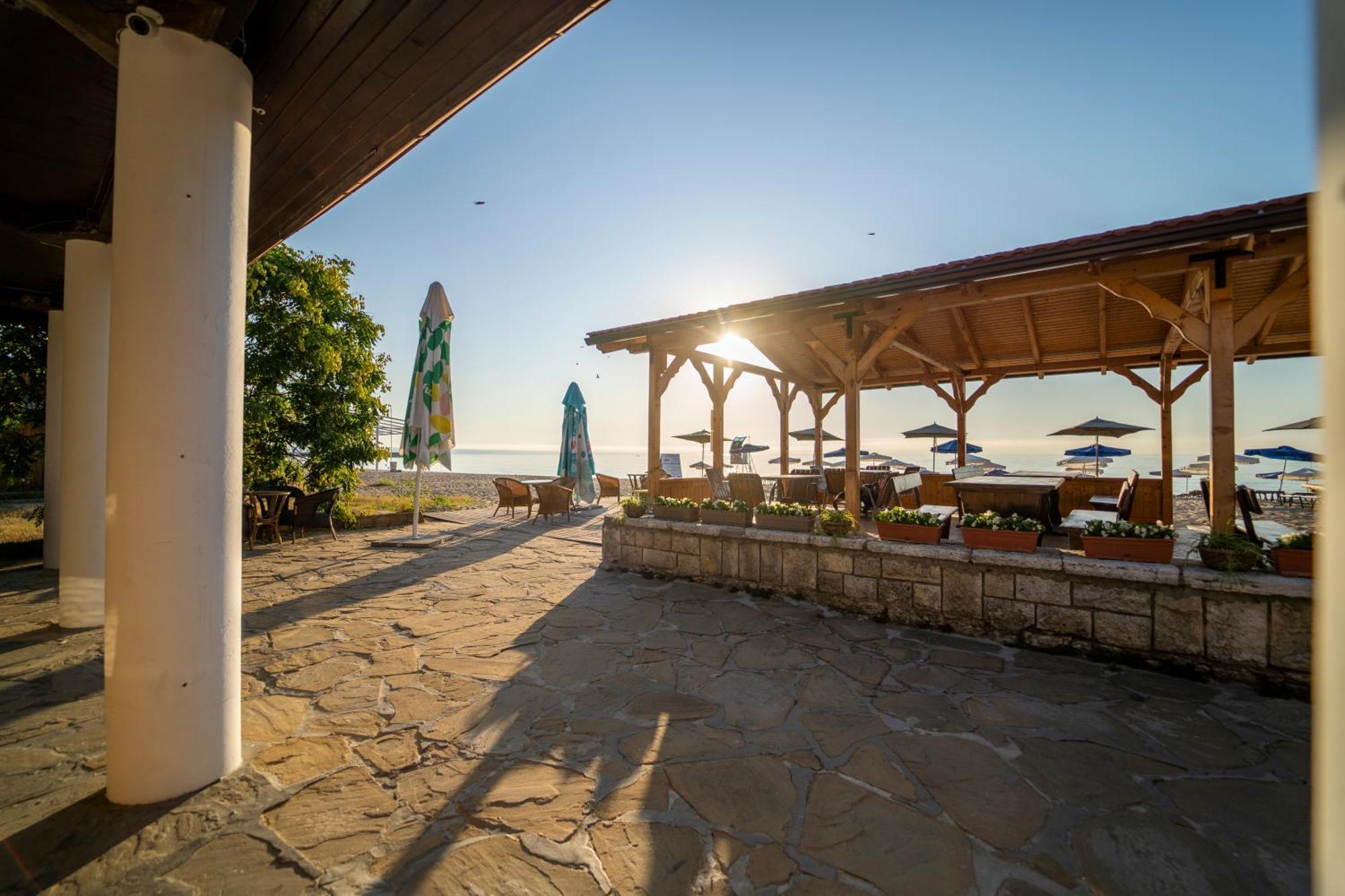 Hvd Viva Club Ultra All Inclusive - Private Beach & Free Parking Golden Sands Exterior photo